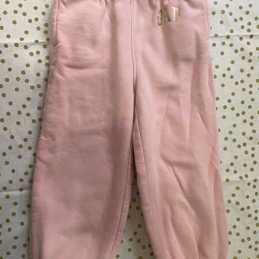 Gap Sweatsuit - Picture 3 of 4